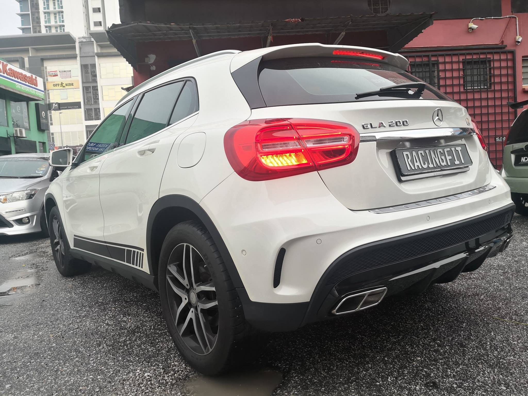 GLA X156 GLA45 BODYKIT BUMPER CONVERSION